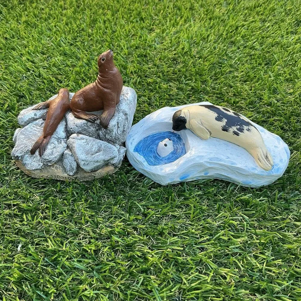 International One World Creations Phil Schmidt Seal Sea Lion Figurines Lot of 2